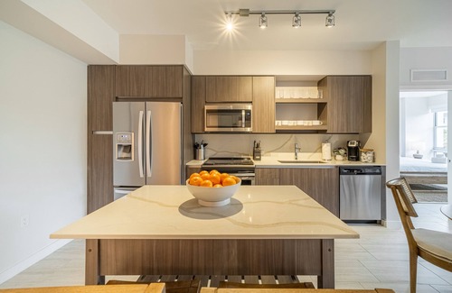 Glenvar Heights Apartment | Tucker at Palmer Dadeland Miami