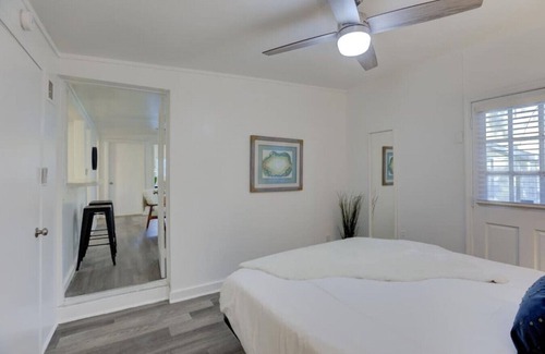 Midtown House | Tucker Guest House · Guest House Get Away! Essentials + ideal location