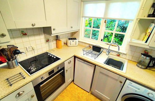 Hayle House | Tudor Cottage, Hayle - a Family & Dog Favourite