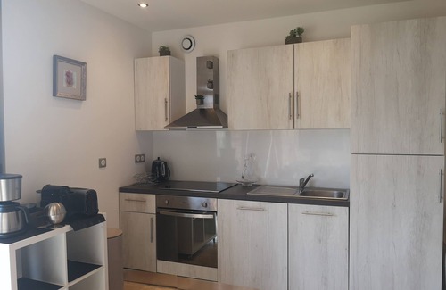 Ousson-sur-Loire House | "Tuilerie de la Côte" T3 garden view