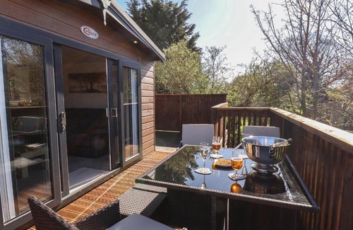 Runswick Bay House | Tulip Lodge