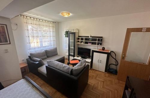 Sombor Apartment | Tulipan