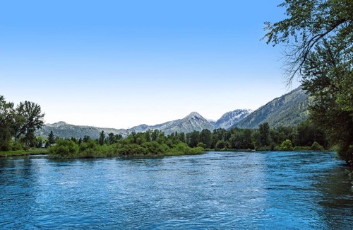 Downtown Leavenworth Apartment | Tumwater Vista Retreat, Unit 903