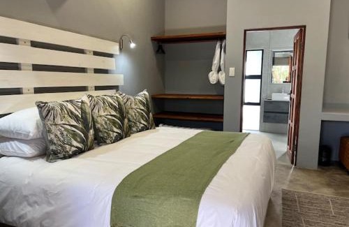Marloth Park Bed & Breakfast | Turaco Lodge - No Loadshedding