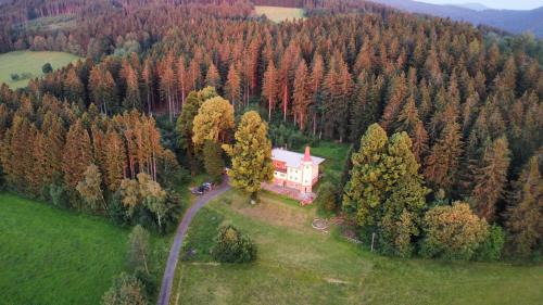 Zelezna Ruda House | Turistická ubytovna Zámeček