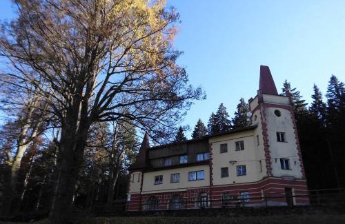 Zelezna Ruda House | Turistická ubytovna Zámeček