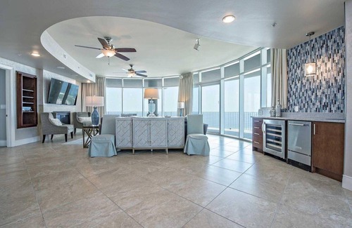 Orange Beach Condo | Turquoise Place C0809 4 bedroom 4.5 bath corner Unit with Private Hot tub by Prickett Properties