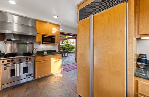 Solana Beach House | Tutu's Surf House - Views and beach access: one of a kind!