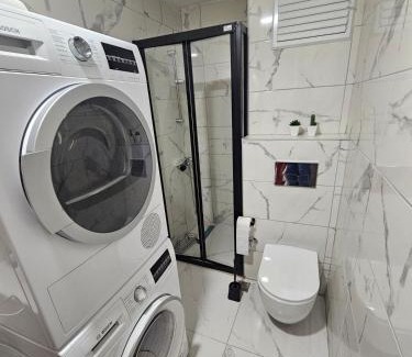 Pendik District Apartment | Tuzla Marmaray within walking distance