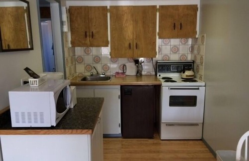 Castlegar Hotel | Twin Rivers Motel Castlegar