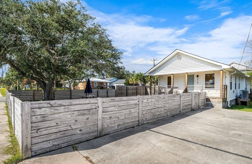 North Carolina Coast House | Twin Tides Beach House at Carolina Beach - Unit 1