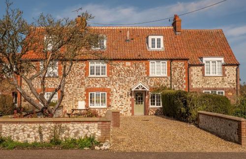 Titchwell House | Twitchers Cottage