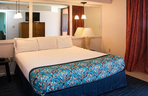 Indian Harbour Beach Resort | Two Bedroom, Ocean Front, Luxury Condo, Indian Harbour Beach, FL 3936256