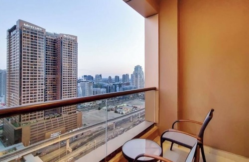 Al Sufouh 2 Apartment | Two Bedroom Apartment Elite City View
