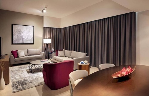 Dubai Marina Hotel | Two Bedroom Apartment In Marina By E R