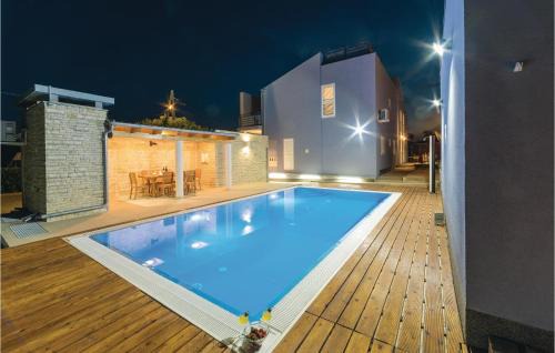 Verunic Apartment | Two-Bedroom Apartment In Veli Rat