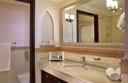 Dubai Media City Apartment | Two Bedroom Apartment Near Dubai Media City Park