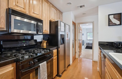 Olympic Valley Condo | Two Bedroom Condo in Olympic Valley. Great Locationt!