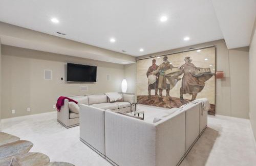 Flagstaff House | Two bedroom condo with steam sauna and billiards