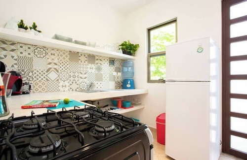 Akumal House | Two-Bedroom Family Bungalow -at- YOUR HAPPY PLACE!nn