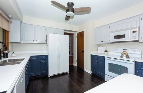 Wheaton House | Two Bedroom, Two Bathroom, Quiet and Relaxing Home