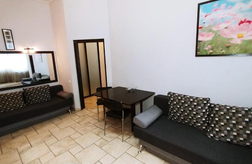 Besarabka Apartment | Two bedrooms. Lux. 2 Esplanadna St. Centre of Kiev