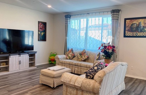 Riverside House | Two Bedrooms On The First Floor : Big Master Room With Separate Bathroom