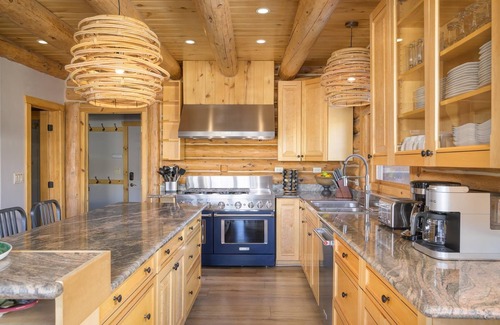 Winter Park House | Two Brother's Lodge | Luxury Mountain Lodge | Game Room | Private Hot Tub