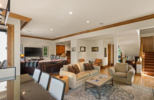 Snowmass Village House | Two Creeks by Snowmass Vacations