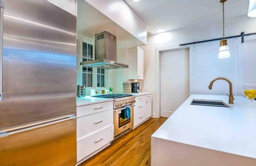 Hillsboro West End House | Two huge luxury homes-26 beds! Game room/rooftop!