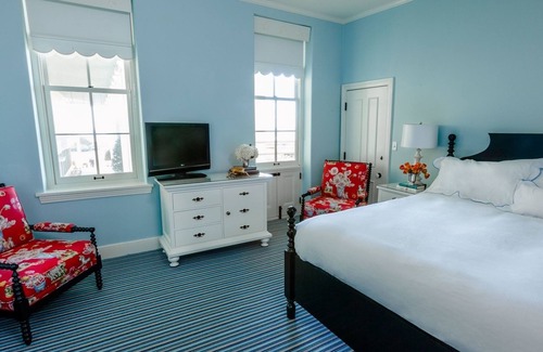 Cape May Hotel | Two Queen Beds Ocean Side with Balcony | Congress Hall