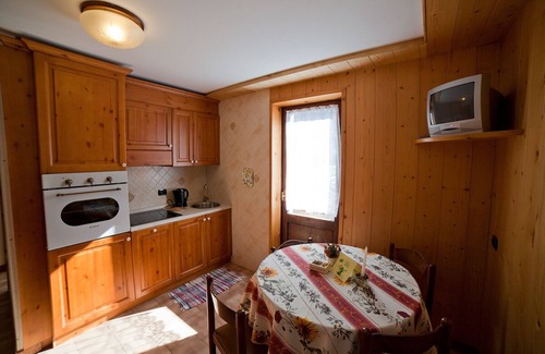 Santa Caterina Valfurva Ski Chalet | TWO-ROOM APARTMENT WITH BALCONY RELAX AND SPORT