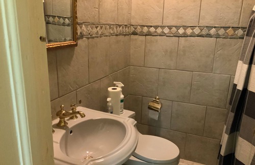 Columbia Apartment | Two room suites, 1 minute to shopping and restaurants.