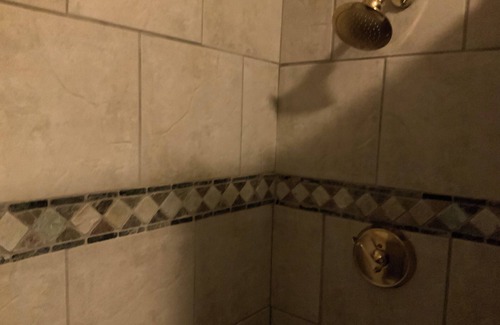 Columbia Apartment | Two room suites, 1 minute to shopping and restaurants.