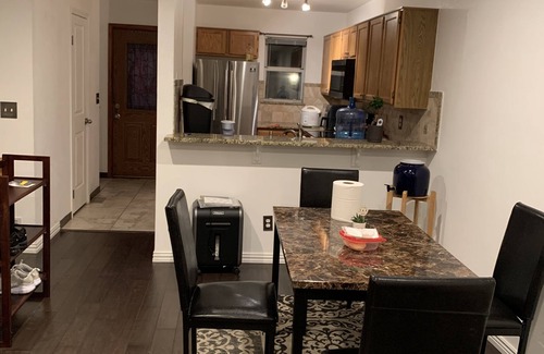 Denver House | two spacious and nice bedrooms in Denver