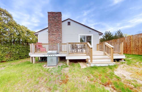 Manomet House | Two-story home near the beach with spacious deck, grill, modern kitchen, & W/D