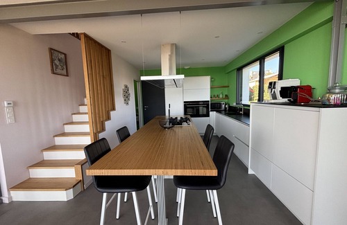 Trebeurden Ski Chalet | ty ana gwen, trebeurden, bord de mer