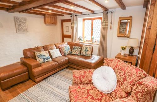 Llansaint House | Ty Crydd