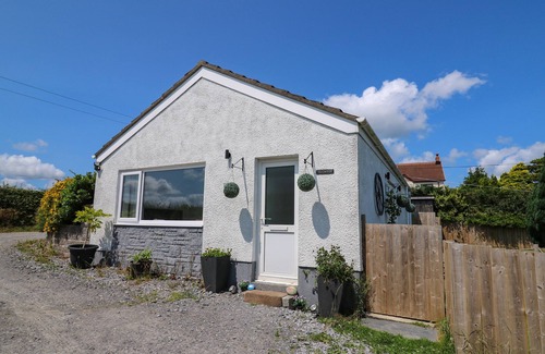 Llangynin Cottage | Ty Cwtch