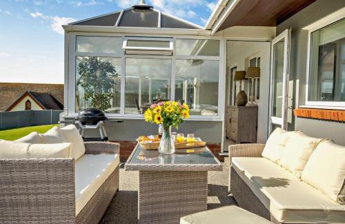 Gwbert House | Ty Eithin