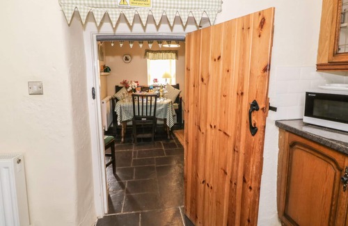 Holyhead Cottage | TY FFERM BODLASAN, family friendly, with open fire in Llanfachraeth