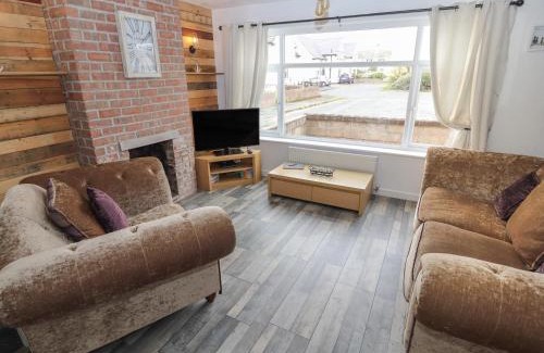 Prestatyn House | Ty Haf Summerhouse