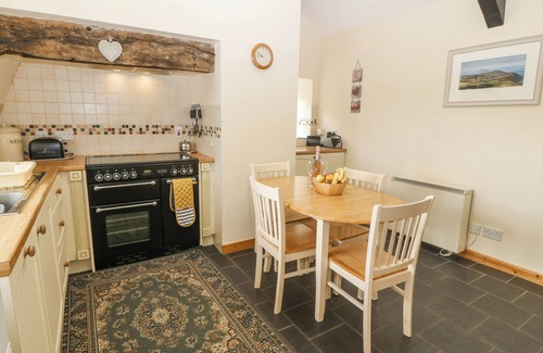Garn Fadryn Cottage | Ty Hen