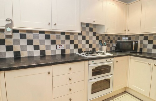 Conwy Cottage | TY POTIWR, with a garden in Conwy