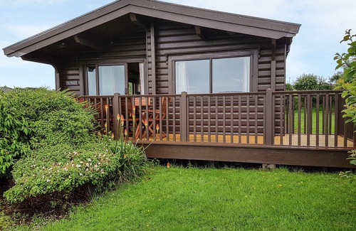 Haverfordwest Cottage | TY PREN, pet friendly, country holiday cottage in St Davids