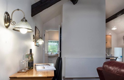 Bangor Cabin | Tyddyn Sydney Bach - One Bedroom Cottage, Sleeps 2
