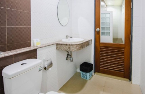 Choeng Thale Hotel | Tyler Cherngtalay