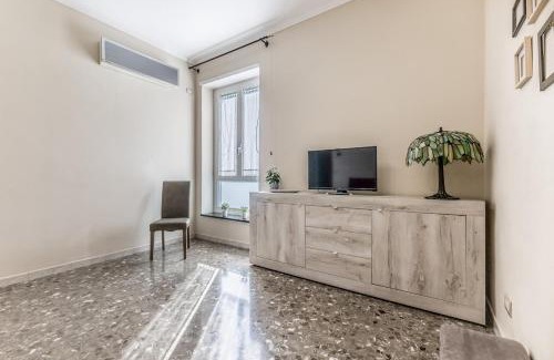 Quartiere XXII Collatino Apartment | Typical Roman House - Prenestina