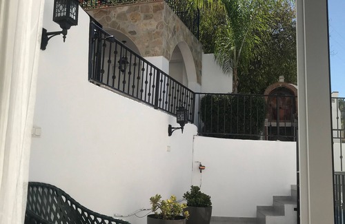 Alhaurin el Grande House | Typical white Andalusian house in the heart of PUEBLO, with swimming pool and jacuzzi