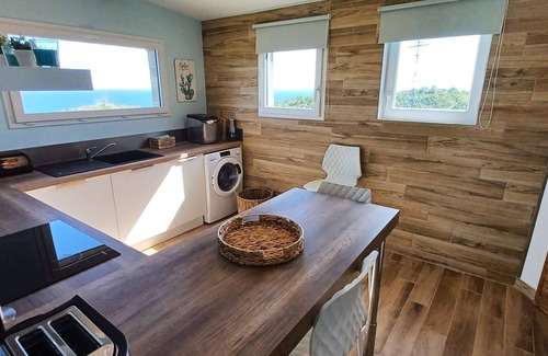 Sari-Solenzara House | U CASEDDU- PRIVATE HEATED POOL- AIR CONDITIONING-WIFI